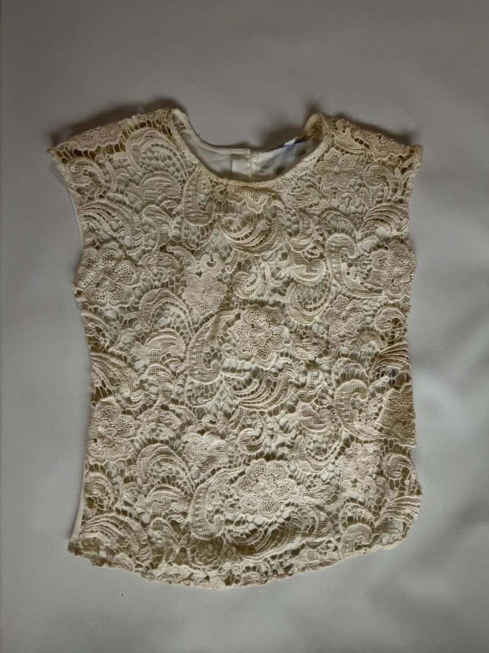Paraella Size S Cream Floral Guipure Lace Crop Top Sleeveless